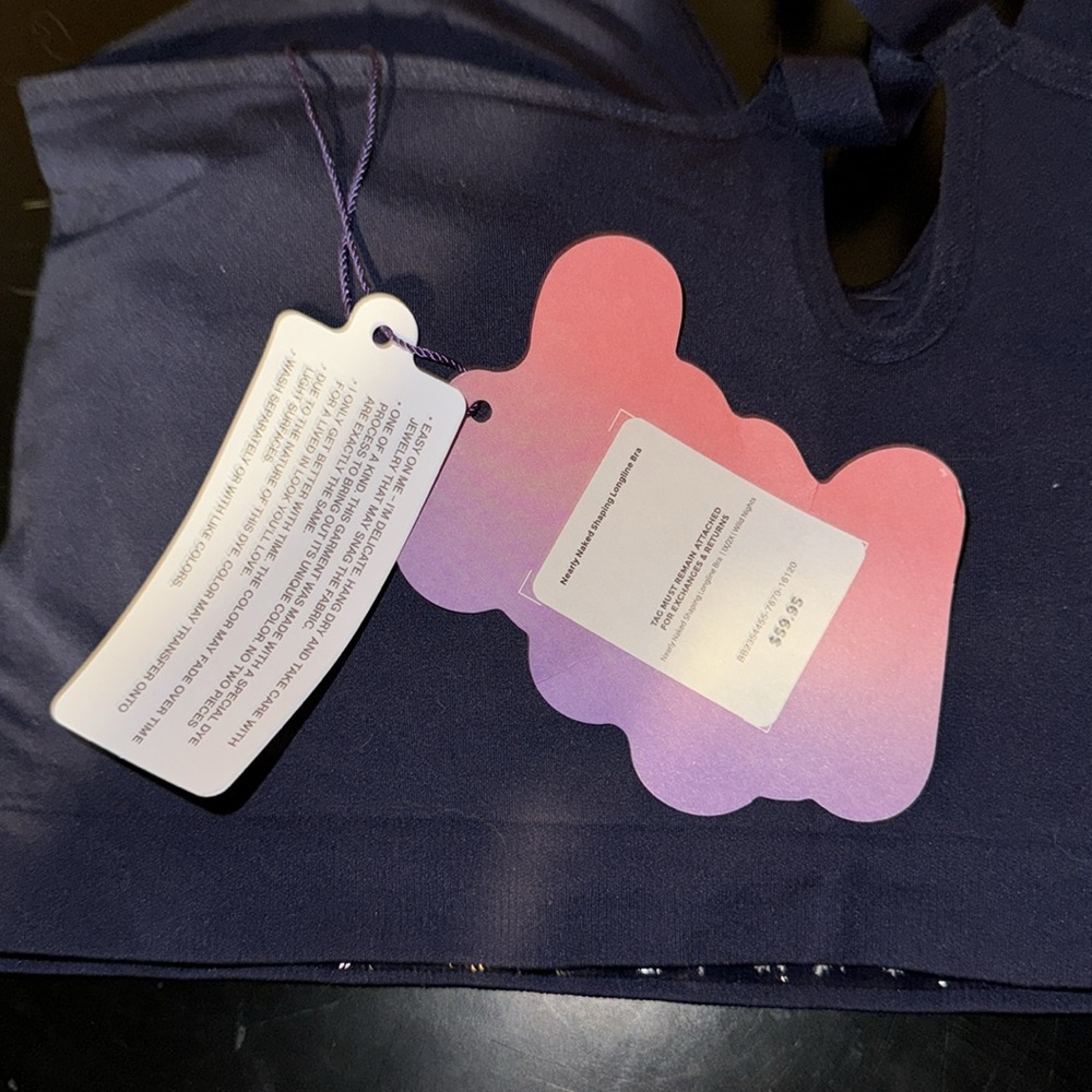 Yitty Sports Bra - Picture 2 of 3